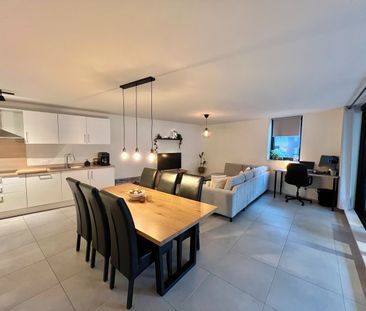 Recent nieuwbouwappartement in het centrum van Genk - Photo 2