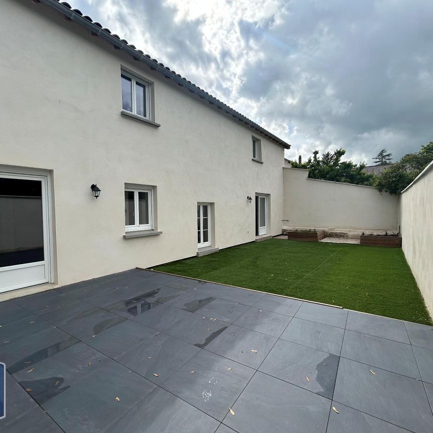 Location Maison 4 pièces 120m² BELLEVILLE 69220 - Photo 1