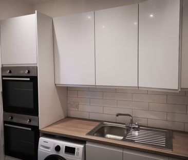 Room in a Shared House, Hillside Avenue, HA9 - Photo 4