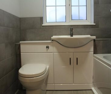 1 bedroom terraced house to rent - Photo 5