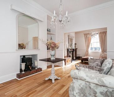 4 bedroom terraced house to rent - Photo 2