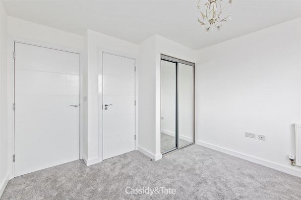 2 bedroom apartment to rent - Photo 1