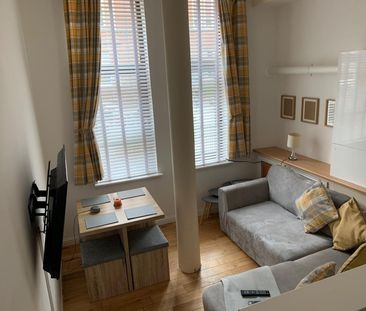 1 Bed Flat, Sinclair Drive, G42 - Photo 1