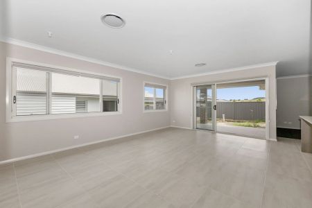 14 Pasture Place, Lochinvar. - Photo 3