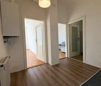 2 Zimmer Studentenwohnungen mit Balkon ab sofort zu vermieten - Photo 2