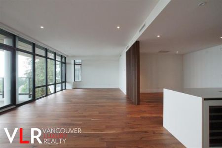 #604 - 3101 Burfield Place - Photo 5