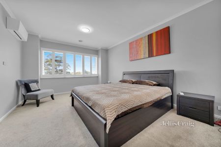 30 Remington Drive, Glen Waverley - Photo 5