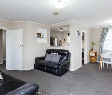 26 Oregon Drive, Maoribank - Photo 2