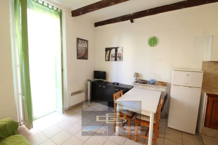 BATTA - EN COURS DE RESERVATION - Photo 2