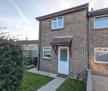 2 bedroom semi-detached house to rent - Photo 3