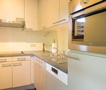 Appartement te huur in Oudergem voor € 1.450 met 2 slaapkamers - Photo 1