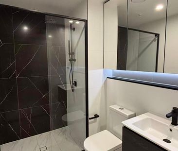 Brand NEW TWO bedder Apartment in Melrose Park Village - Photo 3