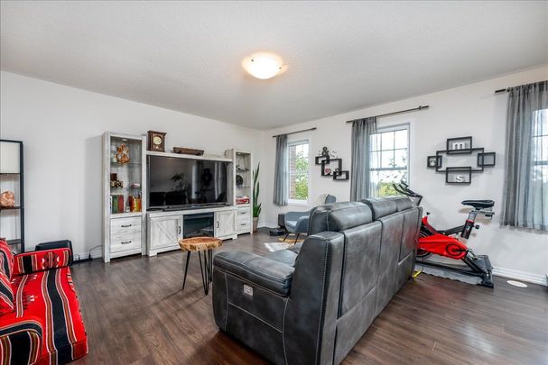 For Lease - 3002 Preserve Drive Unit# 31, Oakville, Ontario - Photo 1