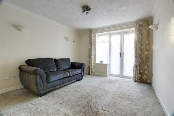 1 bedroom end of terrace house to rent - Photo 1