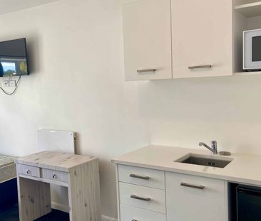 4/5 RM D Edgecumbe Street - Photo 1