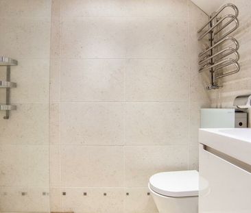 Flat To Let in Heysham Lane, Hampstead, NW3 | TK International - Photo 3