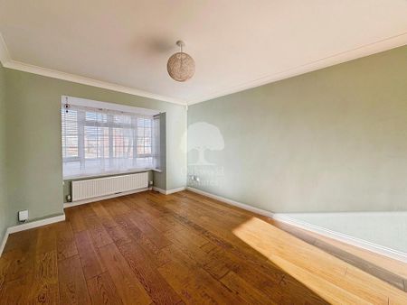 3 bedroom detached house to rent - Photo 4