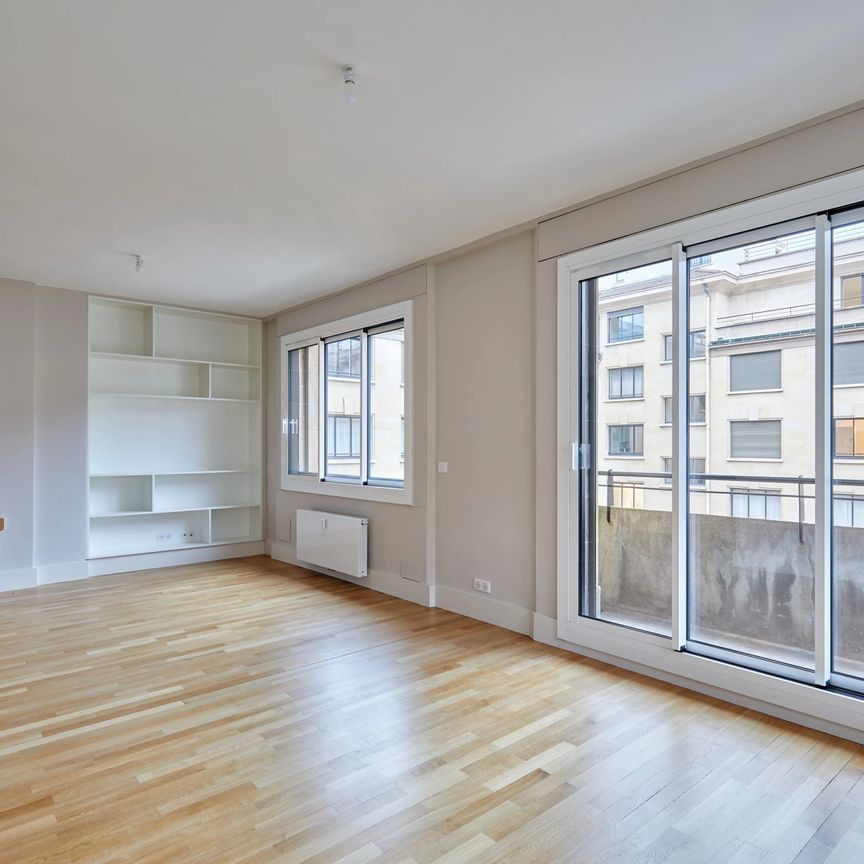 Location appartement, Paris 16ème (75016), 4 pièces, 125 m², ref 85587721 - Photo 1