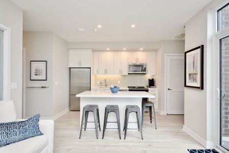 For Lease - 301 Sea Ray Avenue Unit# C404, Innisfil, Ontario - Photo 4