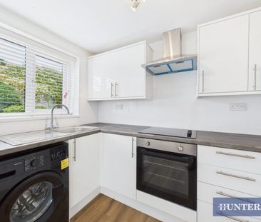 2 bedroom Bungalow To Let Total Size: 571 SQ FT - Photo 4
