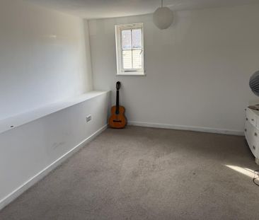 2 bedroom house to rent - Photo 2