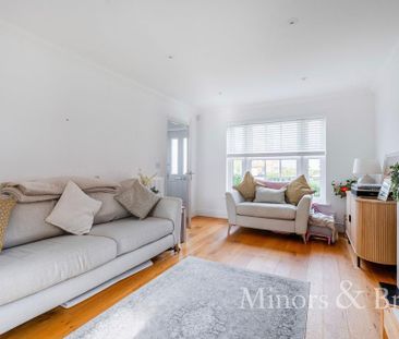 3 bedroom townhouse to rent - Photo 2