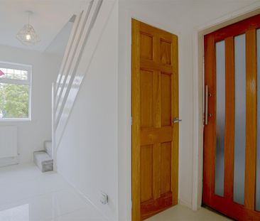 Glencarron Close, Hoddlesden - Photo 6
