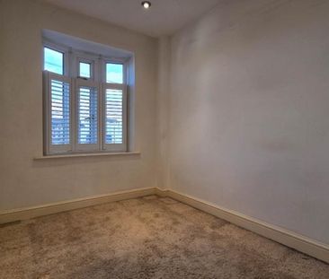 5 bedroom terraced house to rent - Photo 5