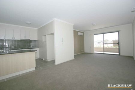 Ground floor, one bedroom apartment - Photo 2