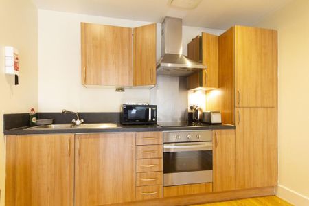 2 bedroom apartment to rent - Photo 5