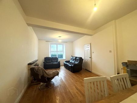 21 Main Street, Dundrum, BT33 0LU - Photo 3