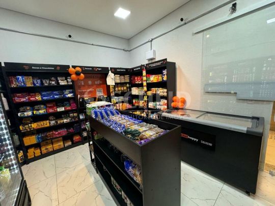 Apartamento Com 35 m² Com 2 Dormitórios Perto Do Metrô Todo Mobiliado - Photo 1