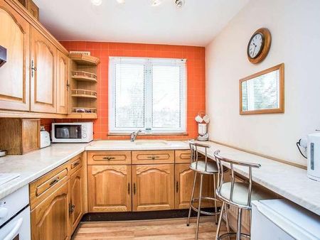 Harrow Weald, HA3 - Photo 4