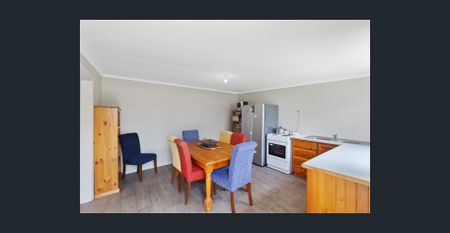 Welcome to your perfect family sanctuary at 3 Vines Court, Mill Park VIC 3082 - Photo 3