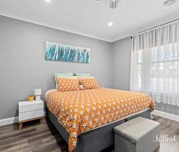 Central Cottage Charm - Photo 3