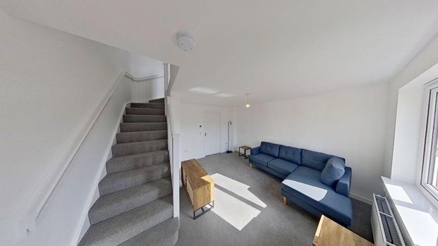 2 bedroom terraced house to rent - Photo 1