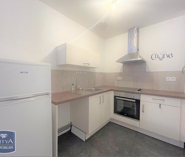 Location Appartement 2 pièces 53m² COUTRAS 33230 - Photo 1