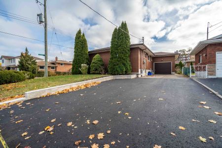 For Lease - 4 Starlight Court Unit# Lower, Hamilton, Ontario - Photo 2