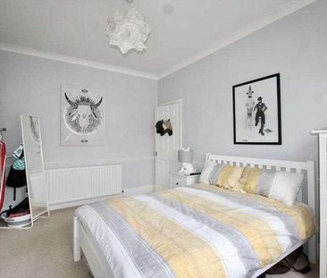 Leigh On Sea, SS9 - Photo 4