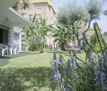 Alquiler de chalet adosado en Calle Don Diego de Miranda - Photo 4