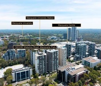 Stylish North-Facing Apartment in the Heart of Macquarie Park - Photo 2