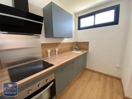 Location Appartement 4 pièces 105m² ST DENIS 97400 - Photo 5