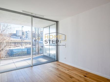 3 room luxury Flat for rent in Canidelo, Vila Nova de Gaia, Distrito do Porto - Photo 2