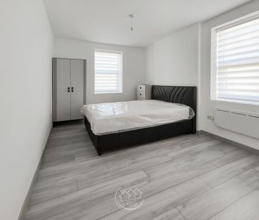 6 bedroom house of multiple occupation to rent - Photo 3