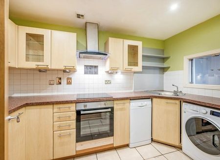 Wards Wharf Approach Pontoon Docks, E16 - Photo 4