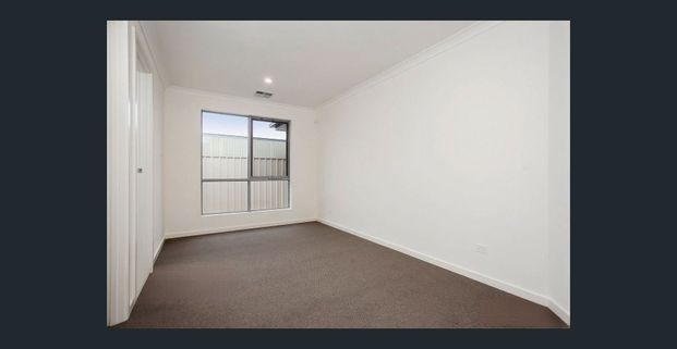 Charming Family Home in Prime Flinders Park Location - Photo 1