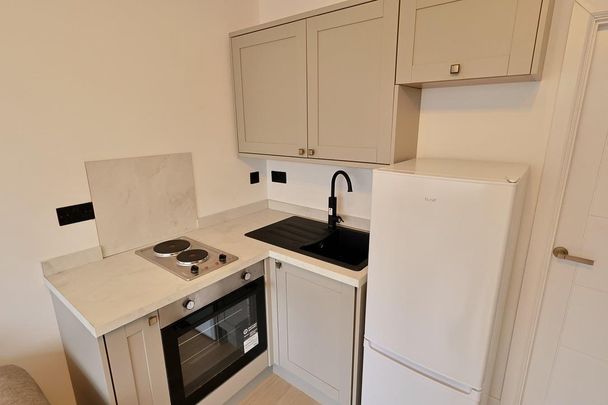 Tonbridge Road, Coventry - BILLS INCLUDED, One Bedroom Flat - Photo 1