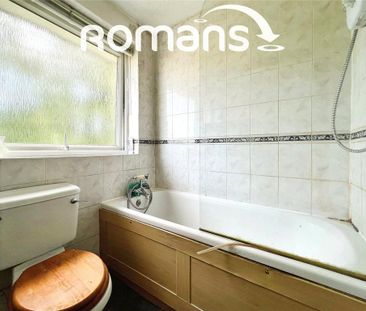 1 bedroom in a house share to rent - Photo 5