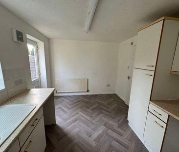 Charlecote Walk, Nuneaton, CV11 - Photo 6