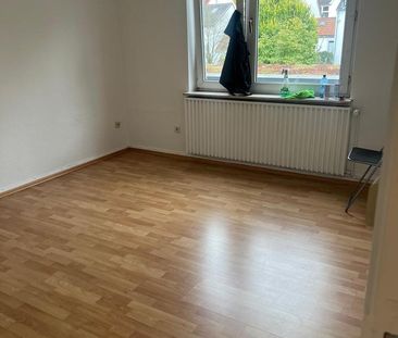 Nachmieter/in für ruhige 2-Zi-WHG im Viertel, mit Balkon gesucht - Photo 1